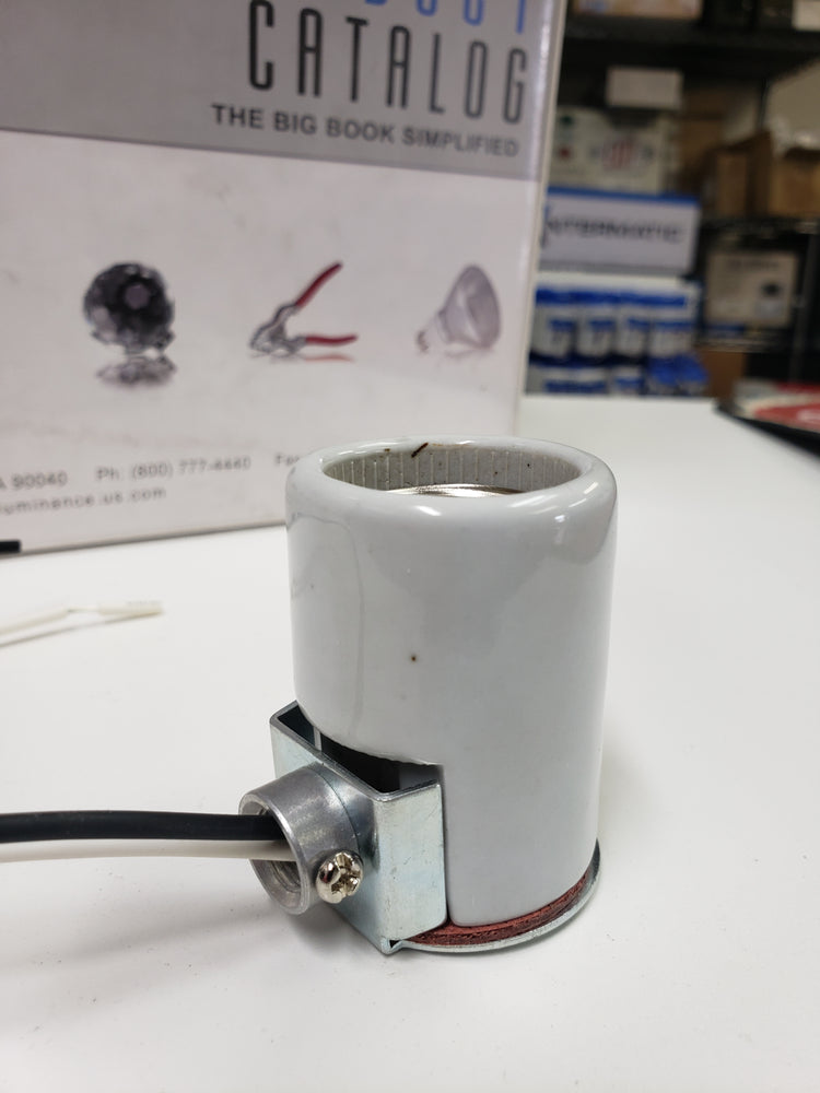 ADL D118 Medium Base Glazed Porcelain Socket w/Side Outlet Bushing & Wire Leads